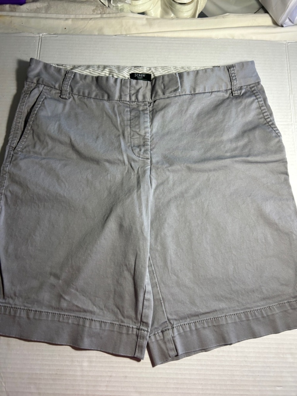 J. Crew Women's Gray City Fit Chino Bermuda Shorts Sz 10-VGUC